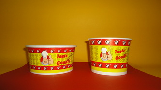 Paper bowls with Taste Good Design